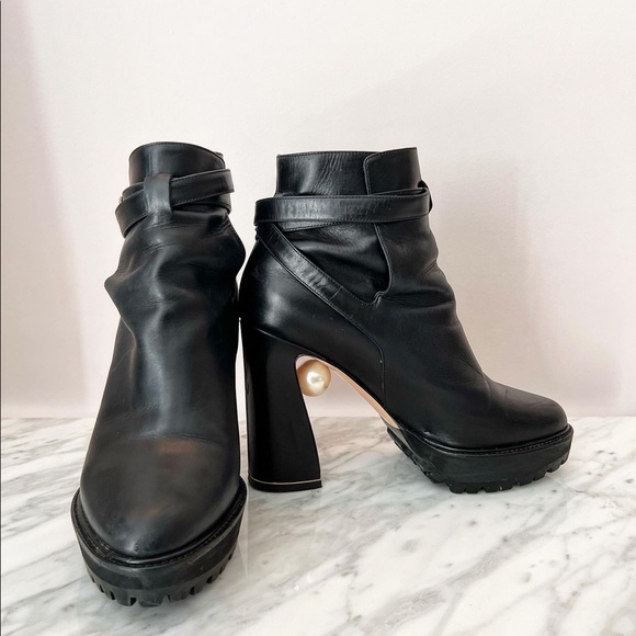 Nikolas Kirkwood 90MM Black Leather Boots with Rubber sole - Picture 5 of 6